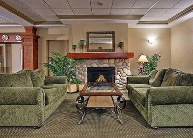 Comfort Inn & Suites Самон Арм Екстериор снимка
