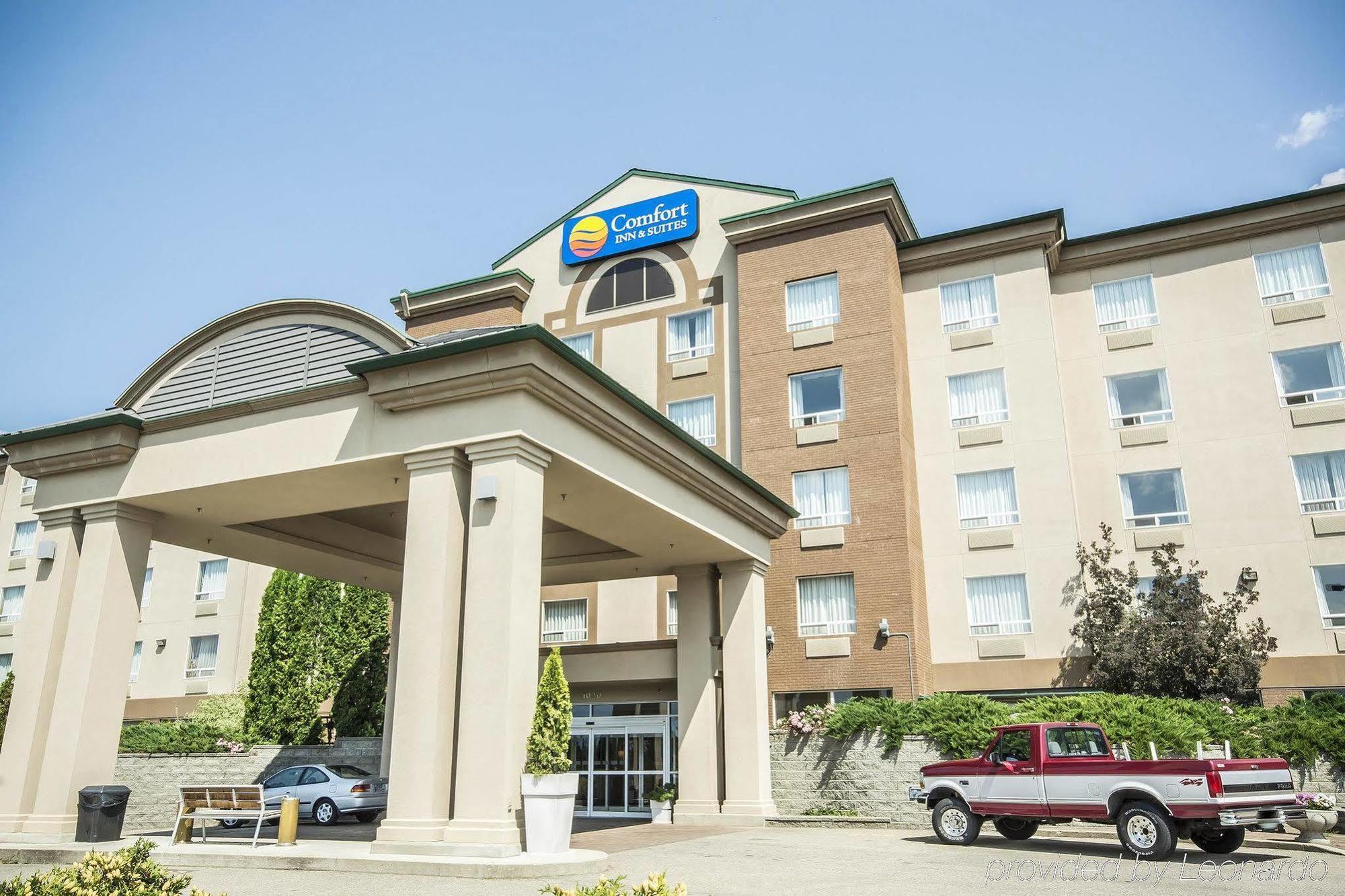 Comfort Inn & Suites Самон Арм Екстериор снимка